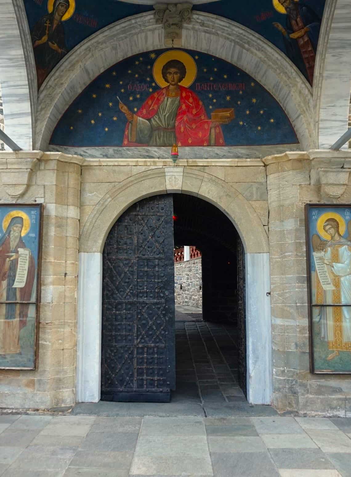 Mănăstirea Sf. Panteleimon de pe Muntele Athos